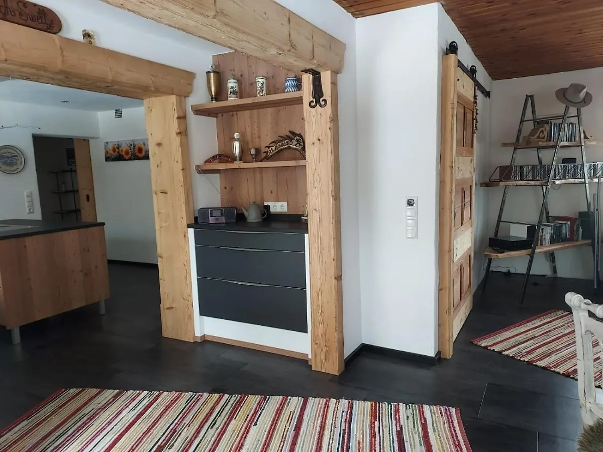 Ferienwohnung Wanderlust Inkl. Chiemgaukarte 루폴딩 아파트
